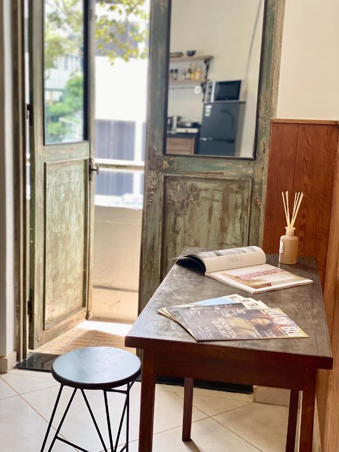 호치민 Le Bijou Chic In The Heart Of Saigon Charm With View 아파트 외부 사진