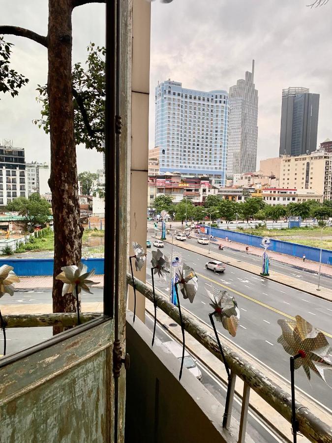 호치민 Le Bijou Chic In The Heart Of Saigon Charm With View 아파트 외부 사진