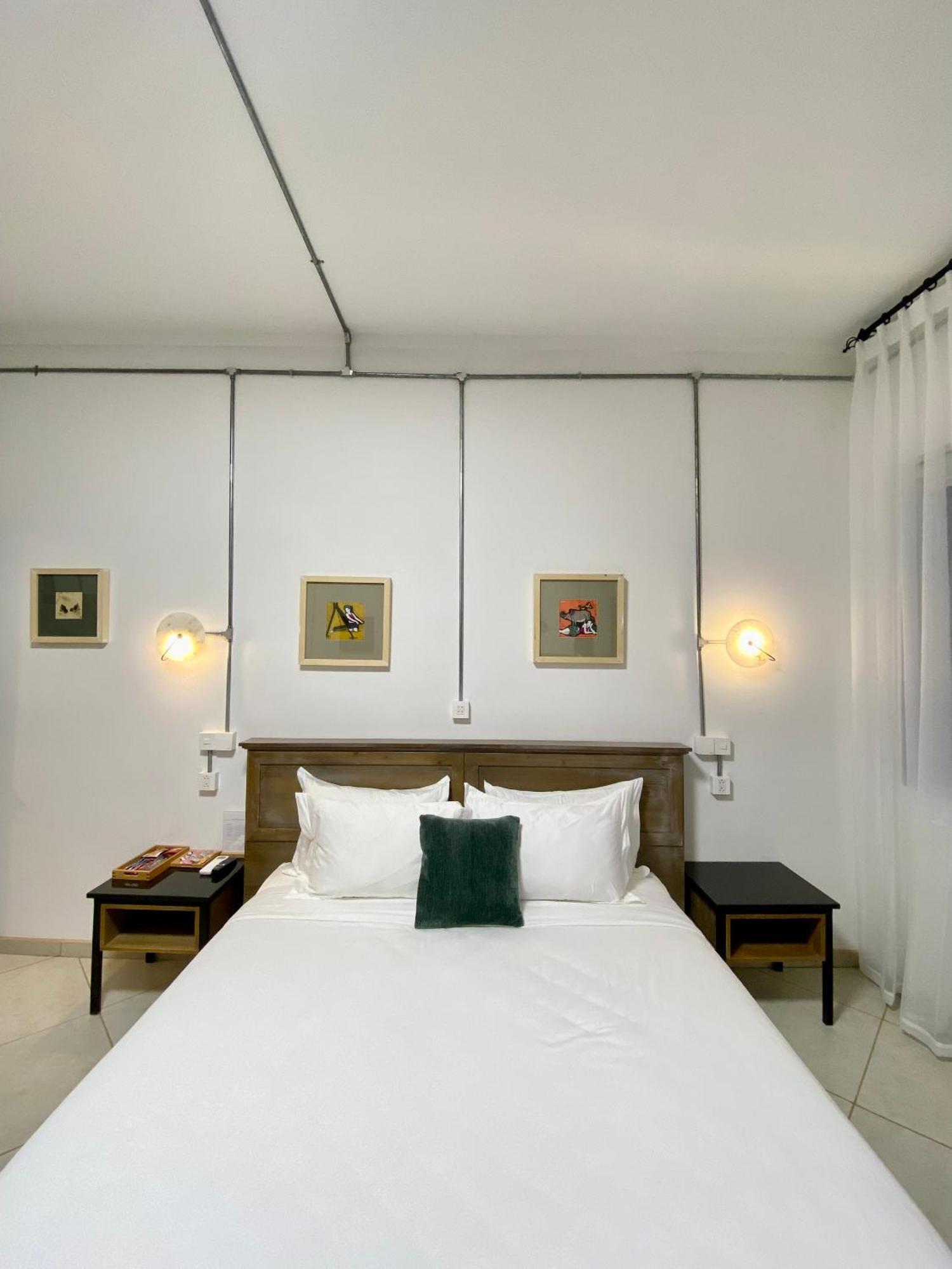 호치민 Le Bijou Chic In The Heart Of Saigon Charm With View 아파트 외부 사진
